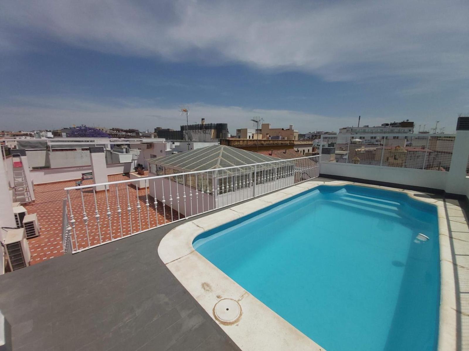 Apartament Misterhost Santiago Centrico Y Acogedor Con Piscina - Casco Historico Sewilla Zewnętrze zdjęcie